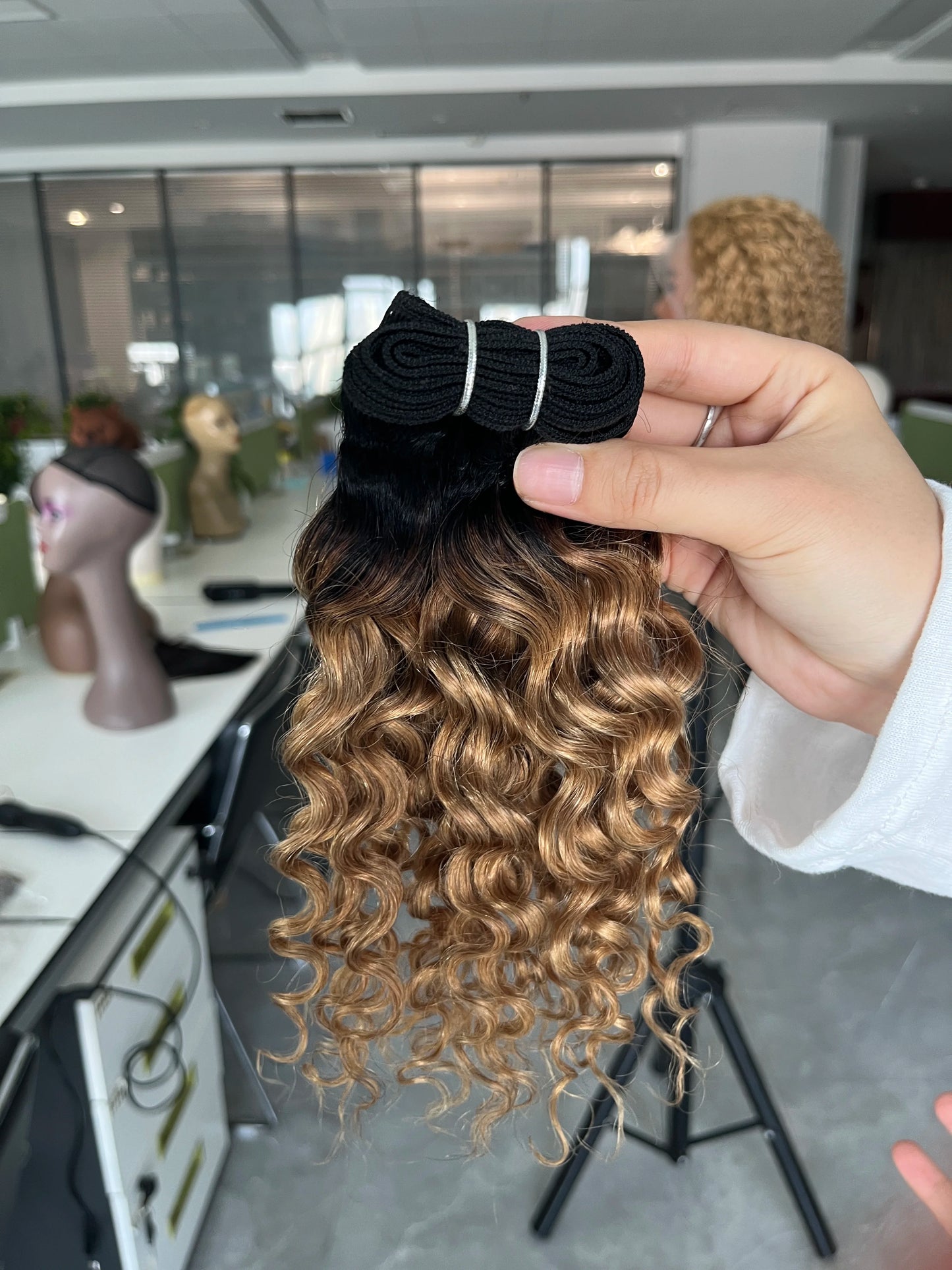 Gemlong 100% Human Hair Bundle Water wave Remy 1B/27 Ombre Brazilian Hair 50g/pc Weft Extensions 10-16 inch